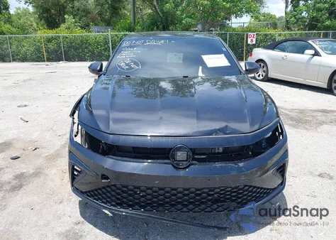 2025 Volkswagen Jetta 1.5T Sport z USA, uszkodzony, nr VIN 3VWBX7BUXSM014532